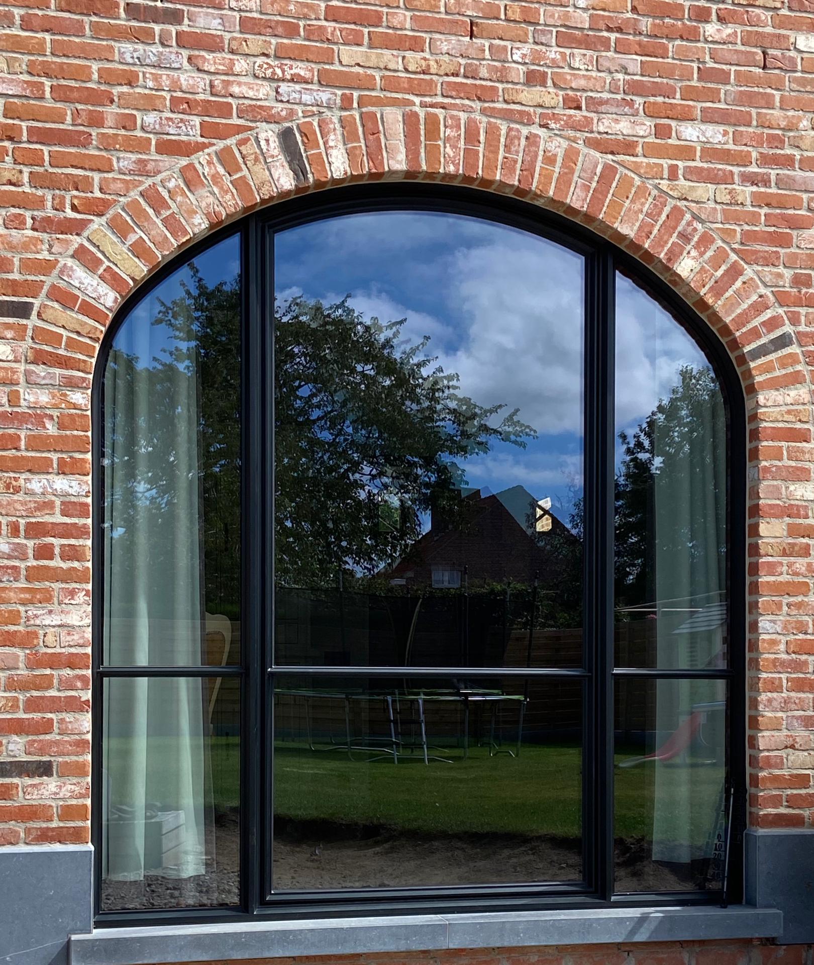 Maatwerk glas plaatsen